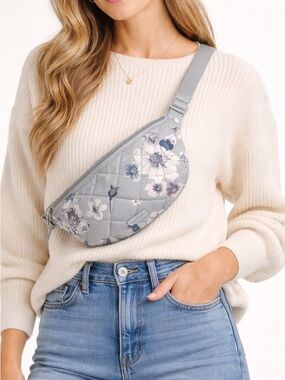 Vera Bradley Gray Floral Quilted Belt Bag Crossbody Fanny Pack